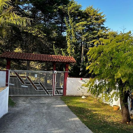 Cantinho Na Roca Com Piscina Santo Antônio do Pinhal Exteriör bild